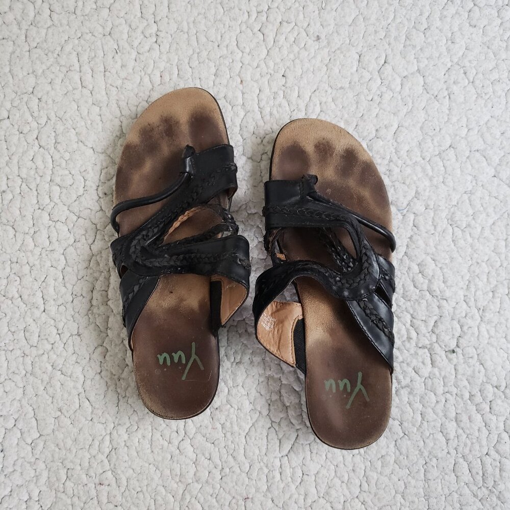 Yuu Sandals Women's 7M
